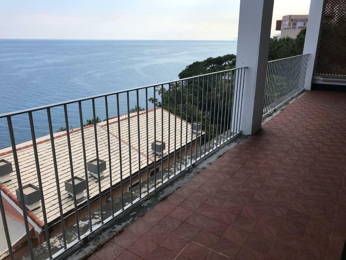 Appartamento Con Super Vista Sul Mare Arenzano Exterior foto